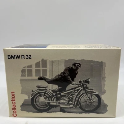 BMW R32 19231 1:18 Scale Classic Collectible Car, Used - Image 1 of 4