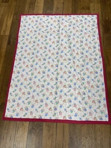 Vintage Handarbeit Babydecke Steppdecke Baby Hasen Eichhörnchen Mäuse EUC - Bild 1 von 15