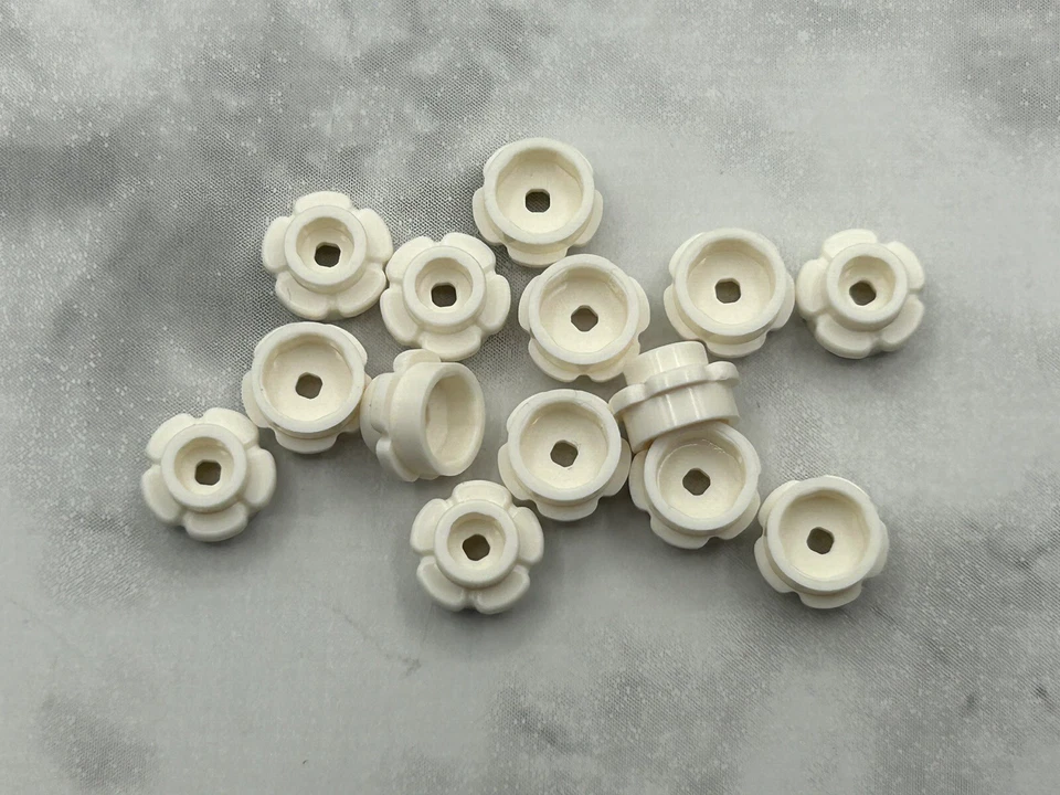 Lego Parts (14) ~ White Plate, Round 1 x 1 w Flower Edge ~ No 24866 - Image 1 of 1
