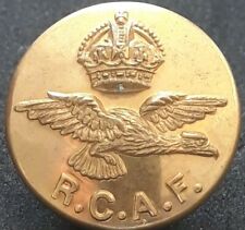 WW2 Era Royal Canadian Air Force English Made 24mm Officers Gilt Button by Pitt
