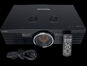 OEM PANASONIC PT-AE3000 HOME THEATER PROJECTOR, LCD FULL HD, 1600 Lumen, 1080p