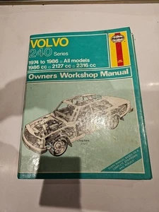 Volvo 240 series Haynes Manual 1974 to 1986 Carburettor & Fuel Injection Models - Picture 1 of 1