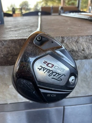Titleist 915D2 10.5° RH Driver Golf Club - Image 1 of 4