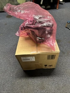 BMW F30/F31 3 Series Heat Management Module/thermostat #11537644811 #7644811 - Picture 1 of 10