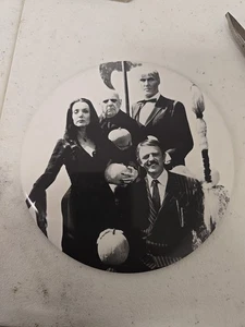 Large Vintage Addams Family Pinback Button - Picture 1 of 2