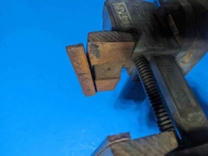 Rare Vintage Wilton 4" Tilt and Swivel Bench Mount Vise - UX121091 - Picture 1 of 10