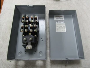 💥GE 30 AMP CONTACTOR DE ILUMINACIÓN CERRADO BOBINA 110/120V 600 VAC CR260L21AE021AA0 - Imagen 1 de 10