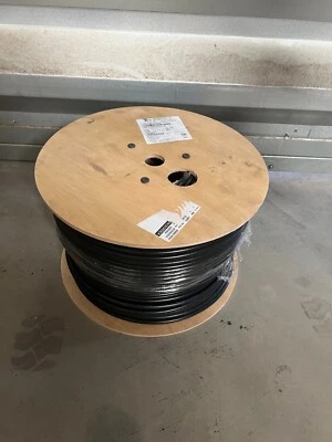 (1000 pies) Amphenol BBS TFC-T10 SHIELD X 11 SERIES CATVR 14 AWG 77% CLASIFICACIÓN ELEVADORA Foto 1 de 4