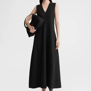 Nuevo vestido informal sin mangas Toteme para mujer primavera/verano con cuello en V mezcla de lino - Imagen 1 de 18
