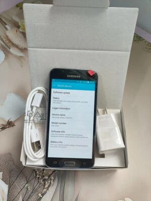 Samsung Galaxy J3 (2016)  J320F - 8 GB - Black Unlocked any carrier - Image 1 of 4
