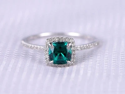 Помолвочное кольцо из белого золота 14 карат с натуральным изумрудом и бриллиантом 1,40 карата размер все - Изображение 1 из 4