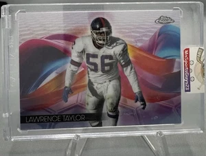 2023 TOPPS COMPOSITE TOPPS CHROME HELIX #HX20 LAWRENCE TAYLOR Case Hit - Picture 1 of 2