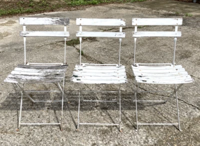 3 chaises pliante de terrasse en fer forgé et bois qui fonctionne très bien - Photo 1/4