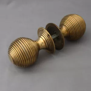 Large Brass Beehive Door Knobs - Picture 1 of 6