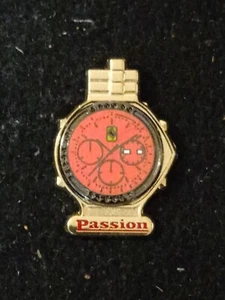 Pin's Montres Ferrari Arthus Bertrand Paris - Afbeelding 1 van 2