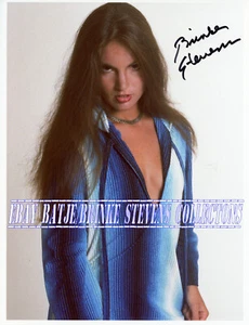 BRINKE STEVENS HANDSIGNIERTER GELDSCHEIN STERLING FARBFOTO BS002 - Bild 1 von 2