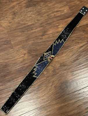 Cinturón de moda vintage años 80’s con cuentas para mujer hecho en Hong Kong Foto 1 de 4