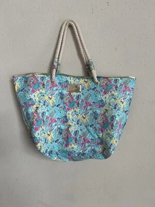 Lilly Pulitzer Tote Let’s Cha Cha Shoreline beach tote bag - Picture 1 of 10