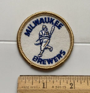 Vintage Milwaukee Brewers Team Logo 2” Round Kraft Foods Promotional Patch Badge - Bild 1 von 3