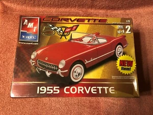 AMT ERTL 1955 Chevy Corvette #31823 Maßstab 1:25 - NEU versiegelt in Box! - Bild 1 von 6