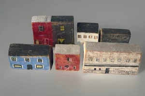 Vintage Volkskunst Mini Primitive Holzblock Haus Dorf Handbemalt Menge 6 - Bild 1 von 13