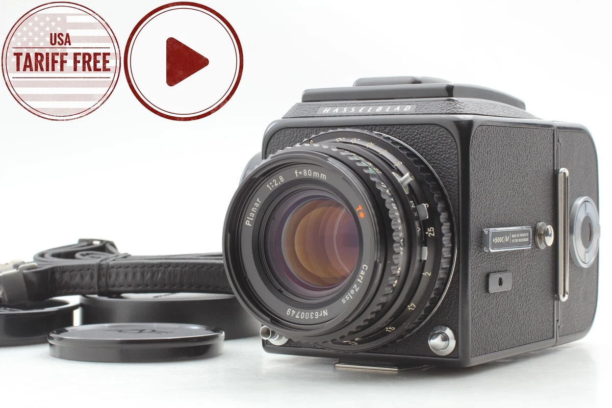 【美品】Hasselblad 500C/M Planar C 80mm F2.8 Hasselblad 500C Camera with 80mm f2.8 C Lens - Used | Blue Moon Camera