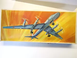 VEB Plasticart 1:100 Scale Tupolev TU-20 Model Kit - Vintage Kit - Bild 1 von 9