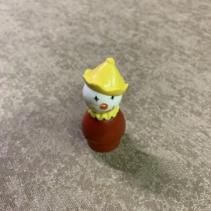 Vintage Fisher Price Little People Family Circus Clown Red - Picture 1 of 4