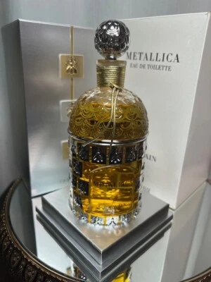 Metallica Guerlain edt 250 ml. Vintage 2000. Botella no usada, llena. Excelente! Foto 1 de 4