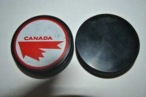 Squadra CANADA Souvenir Hockey Puck - Foto 1 di 3