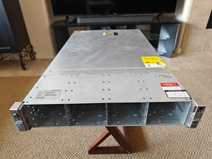 HPE ProLiant DL380P G8 12 BAY LFF 2x Xeon E5-2660 256GB RAM - Picture 1 of 3