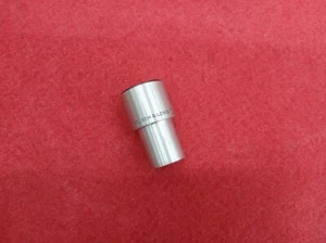 BAUSCH & LOMB 10X W.F. Wide Field Eyepiece (Silver Color) - Picture 1 of 3