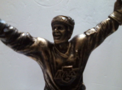 Luc Robitaille LA Kings NHL Bobblehead  Mini Statute 6 inches inches Tall Cover