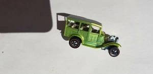 Hotwheels redline RARE Antifreeze Yellow Woody "B" body with no toning in NM  - Bild 1 von 12