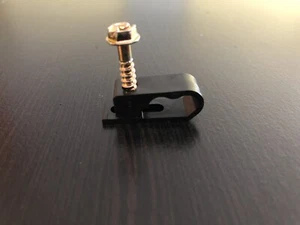 Telecrafter D4BK Dual RG6 Flex Clips 1/2" Qty 85 - Picture 1 of 2