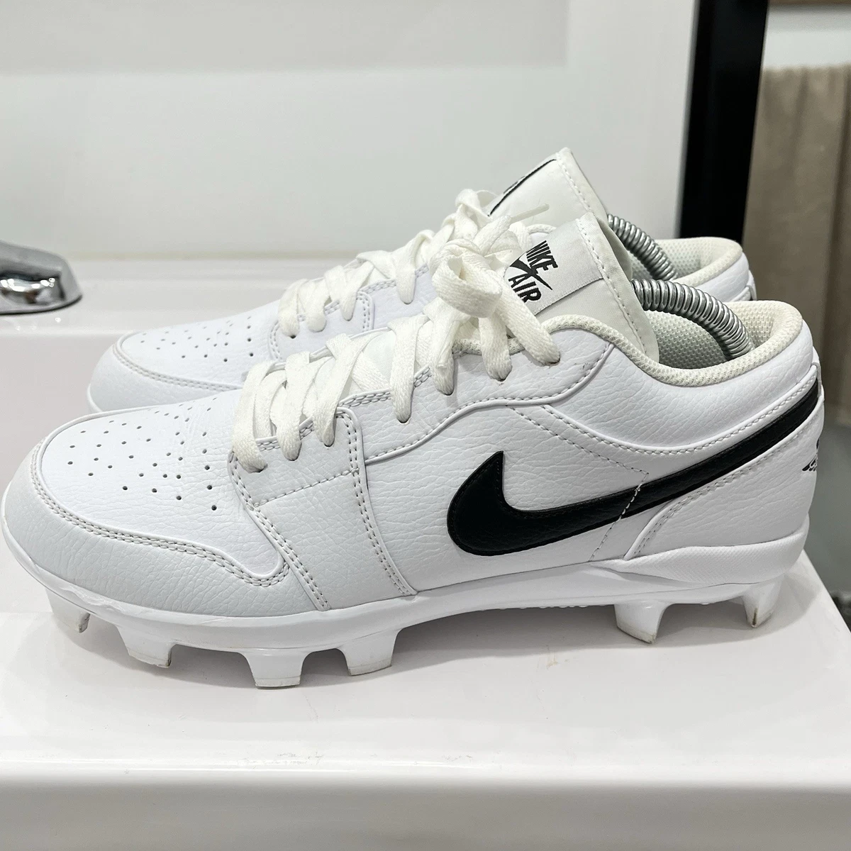 Jordan 1 Retro MCS Low White Black for Sale | Authenticity