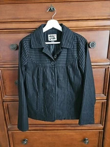 CUTE Vintage VOLCOM Womens Jacket BLACK Quilted Corduroy SZ Small - Picture 1 of 6