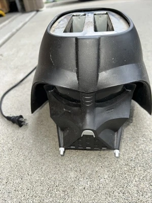 Star Wars DARTH VADER Tostadora Casco Negro Tostadora 2 Rebanadas Foto 1 de 4
