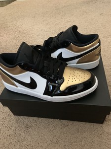 jordan one low gold toe