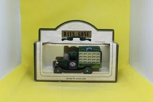 Lledo Days Gone 1928 Chevrolet Lieferwagen in Perrier Wasserlackierung - Bild 1 von 3