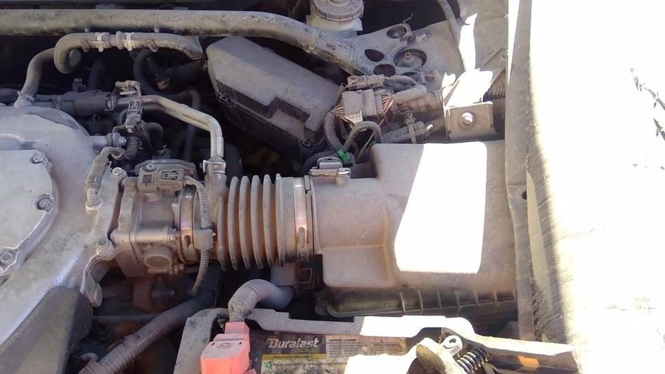 Filtro de aire 3,5 L compatible con 10-15 Crosstour 5225578 Foto 1 de 4