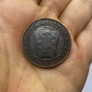 FREEMASON LODGE TOKEN-NO 135 TARBOLTON HILL ST JAMES MASONIC LODGE-ROBERT BURNS - Picture 1 of 4