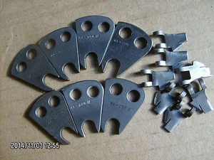 lot of (7) 44-296 ridge forming discs + holders for blind stitch sewing machine - Picture 1 of 2