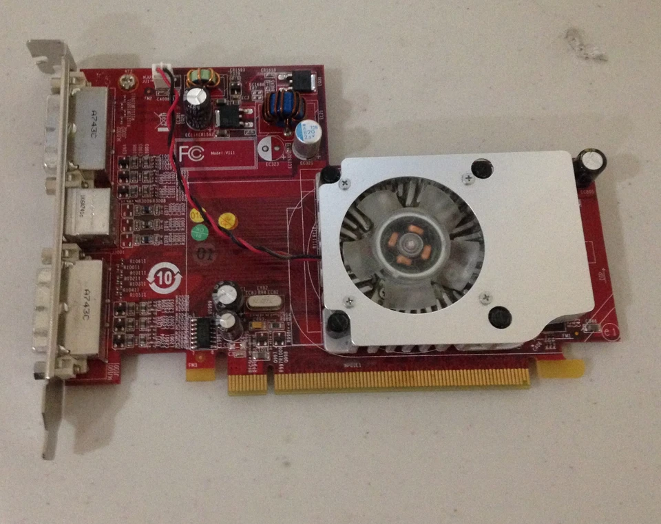 MSI ATI Radeon HD 2400 XT 256MB GDDR3 PCIe Video Graphics Card 37 TESTED WORKS - Image 1 of 3