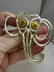 Broche dorado vintage contorno de cabeza de elefante Google Eyes M-5173 - Imagen 1 de 3