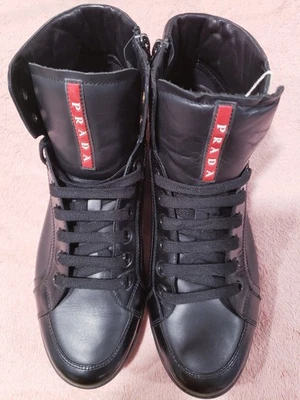 Zapatillas altas de cuero negras Prada 4T 2752 talla 8,5 Foto 1 de 4