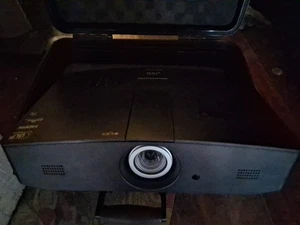 Jvc Lx-Wx50 5000Lm High Brightness *PLEASE READ DESCRIPTION* - Picture 1 of 3