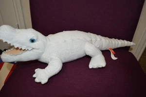 Peluche cocodrilo cocodrilo cocodrilo albino 23” peluche juguete ojos azules A5 - Imagen 1 de 3
