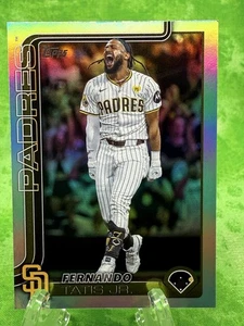 Fernando Tatis Jr - Rainbow Foil - 2025 Topps Series 2 #600 San Deigo Padres - Picture 1 of 11