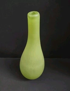 KOSTA BODA Signed Gunnel Sahlin NATURALIS Green Bud Vase- 10.5" Decanter Bottle - Picture 1 of 9